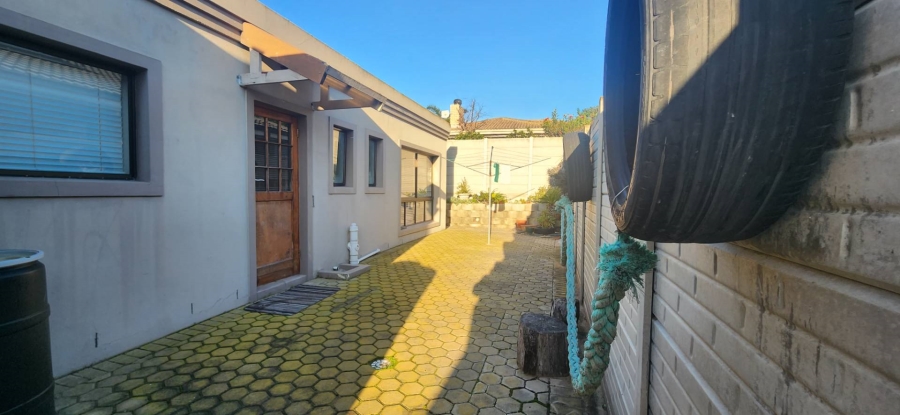 3 Bedroom Property for Sale in Reebok Western Cape
